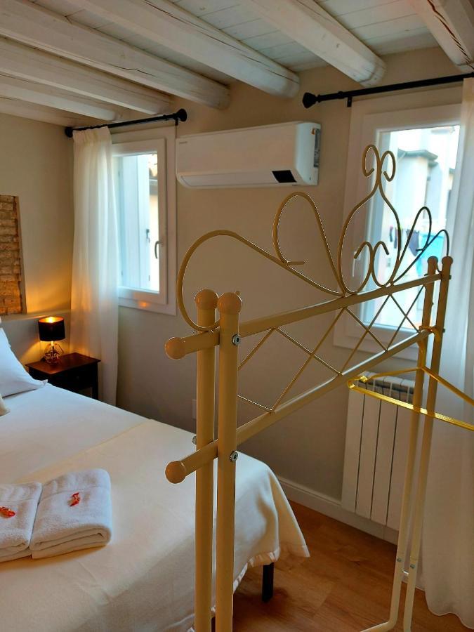 Canal Vena Apartsuite House Chioggia Exterior foto
